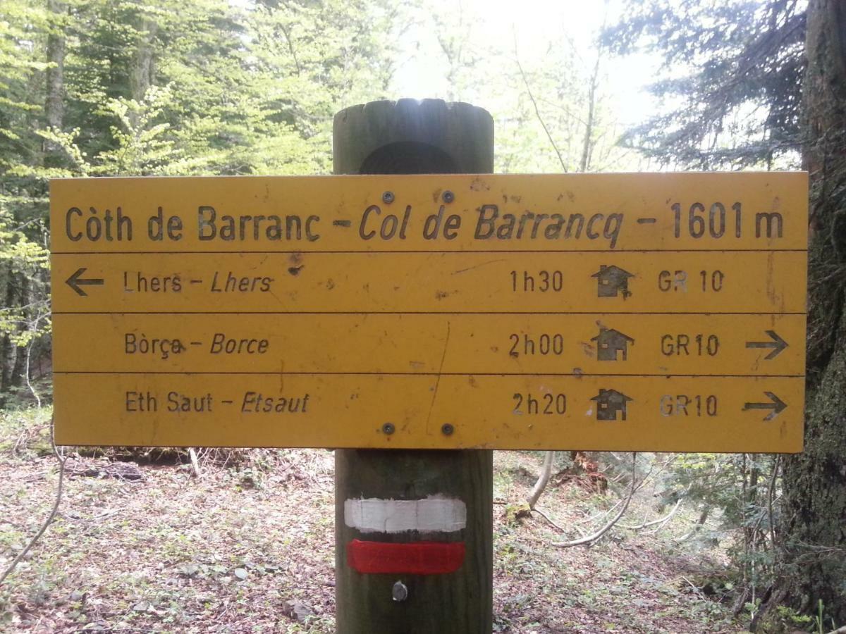 Accous Gite De Montagne Du Plateau De Lhers- Accueil Randonneurs מראה חיצוני תמונה