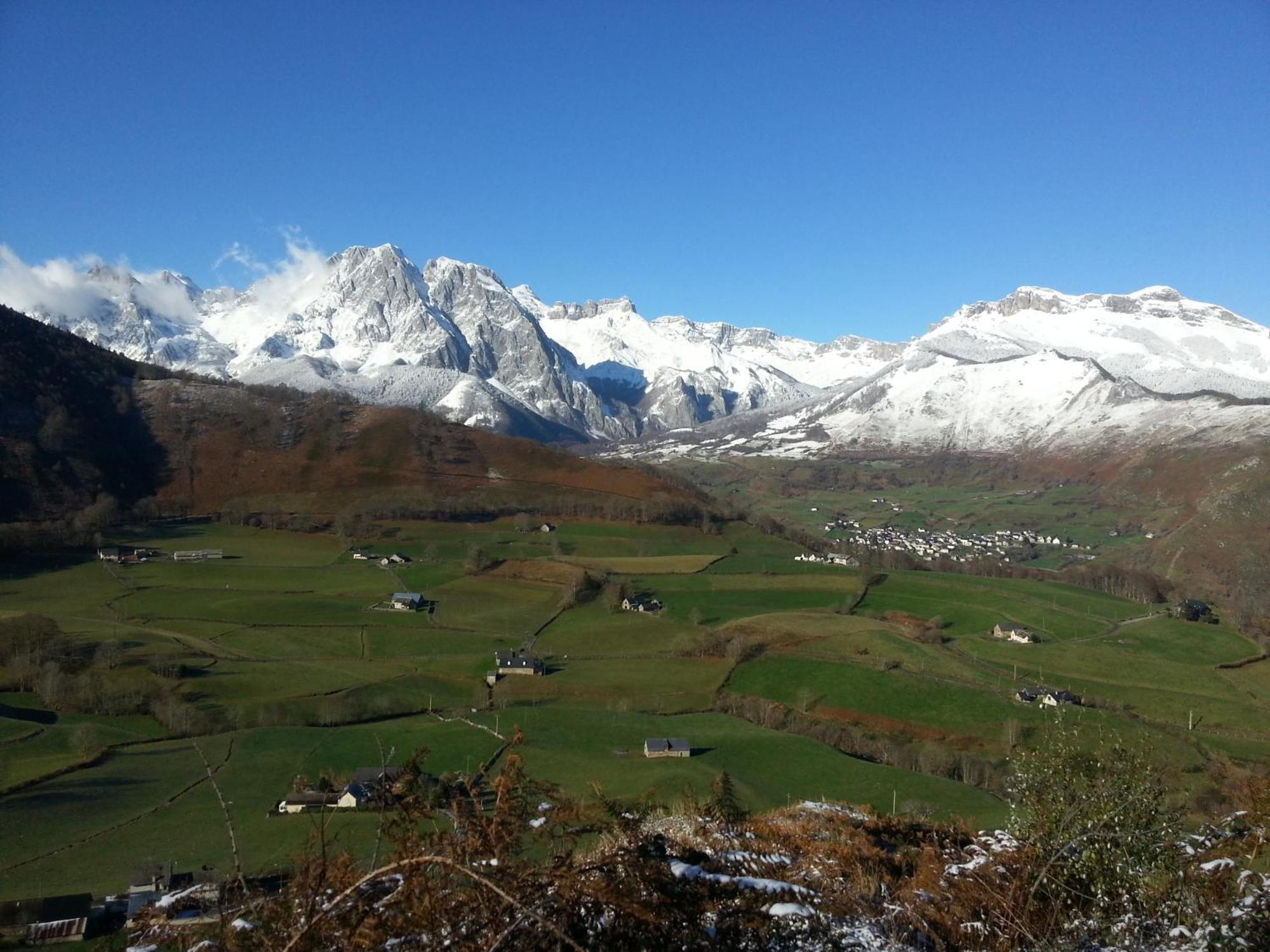 Accous Gite De Montagne Du Plateau De Lhers- Accueil Randonneurs מראה חיצוני תמונה